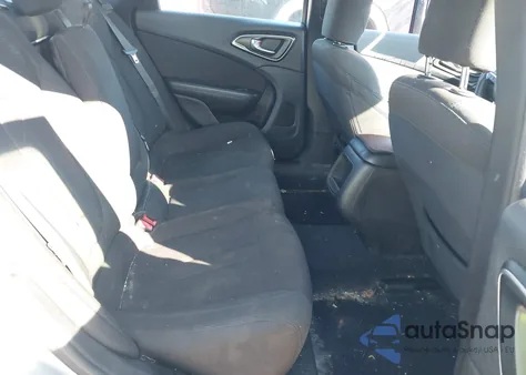 2015 Chrysler 200 Limited из США, поврежденный, VIN 1C3CCCAB0FN747295